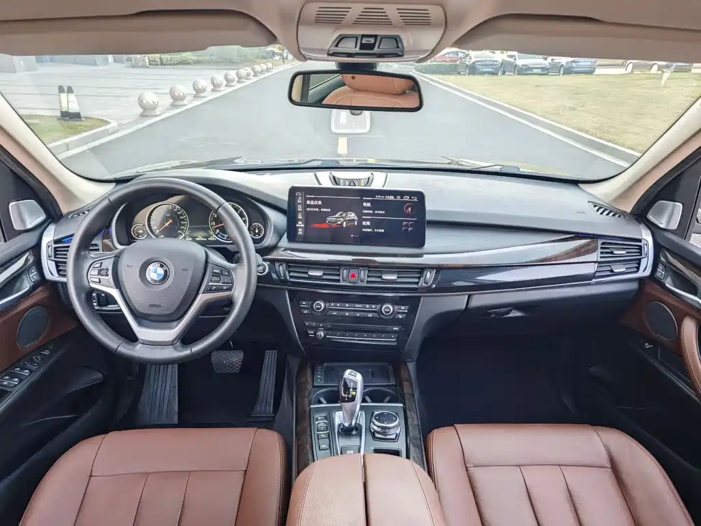 BMW X5 2014 xDrive35i Lead