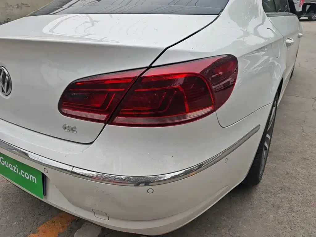 Volkswagen FAW - Passat CC CC 2015 2.0TSI Luxury