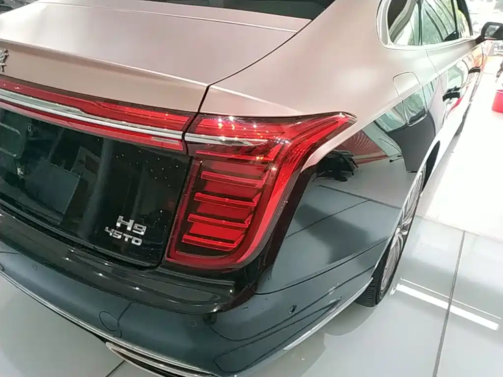 Hongqi H9 2020 2.0T