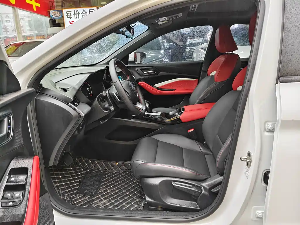 MG MG5 — миниатюра 3