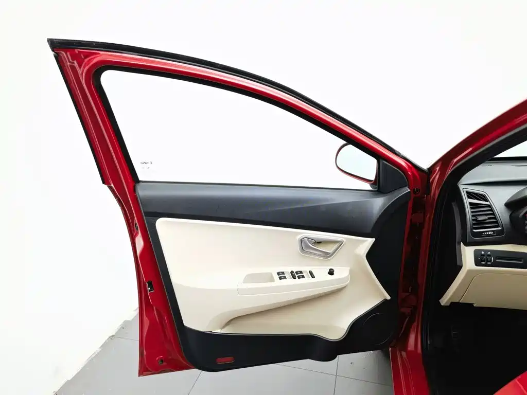 Chery Fengyun 2 — миниатюра 8