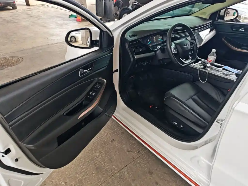 Chery Arrizo 5 PLUS — миниатюра 16