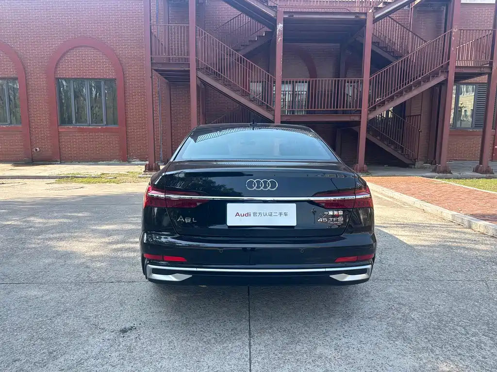 Audi A6L 2025 45 TFSI quattro