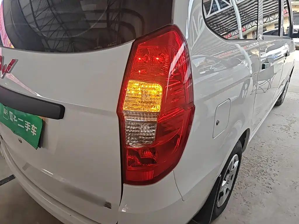 Wuling Hongguang — миниатюра 8
