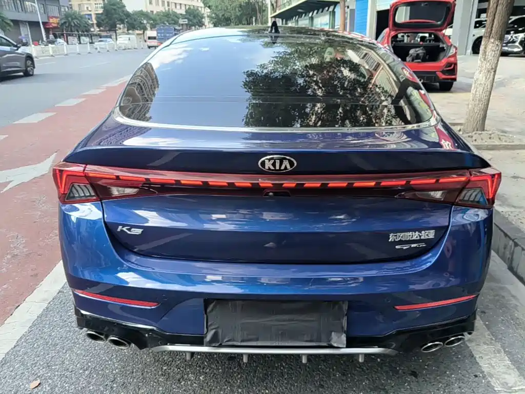 Kia K5 — миниатюра 6
