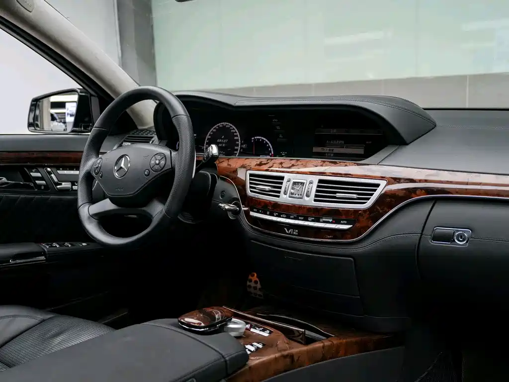 Mercedes-Benz S-Class AMG — миниатюра 12