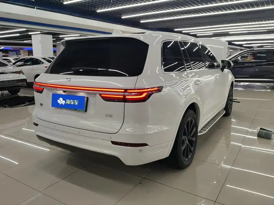 Li Auto Li ONE — миниатюра 3