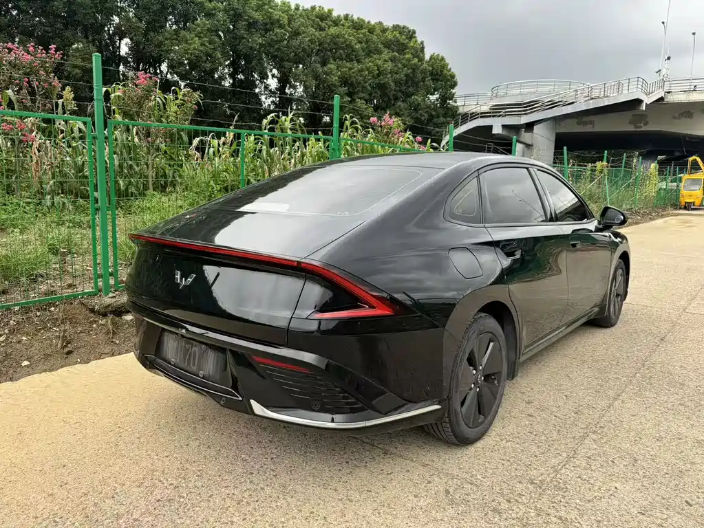 Wuling Xingguang — миниатюра 15