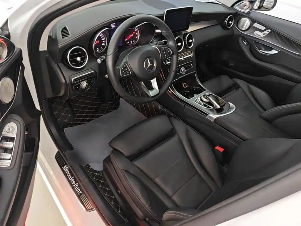Mercedes-Benz C-Class — миниатюра 15