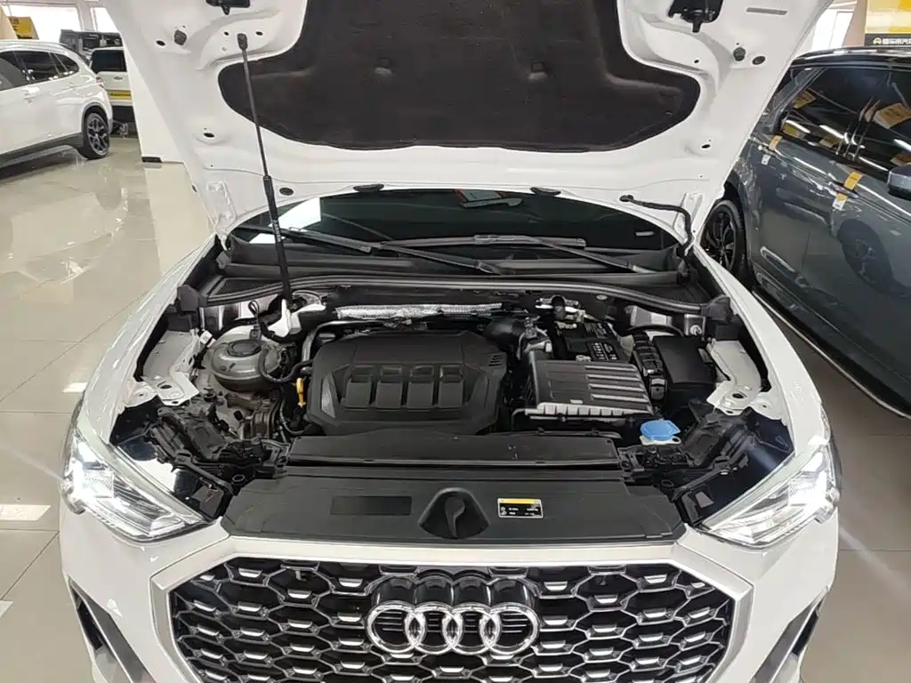 Audi Q3 Sportback — миниатюра 20