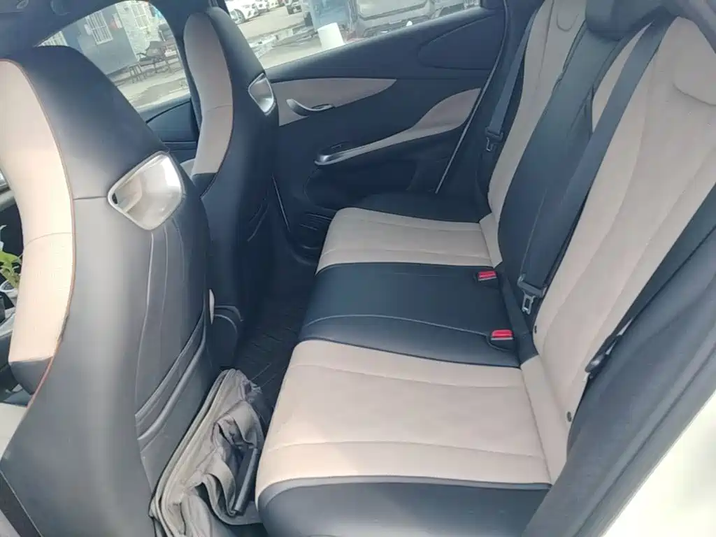 BYD Dolphin — миниатюра 17