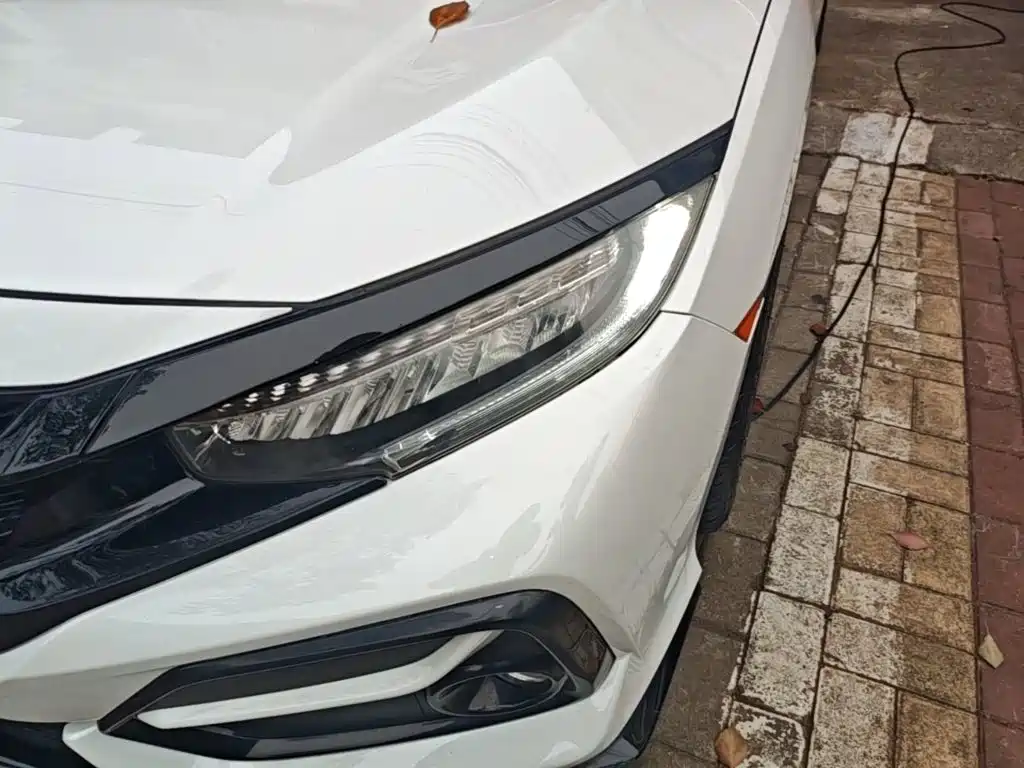 Honda Civic — миниатюра 24
