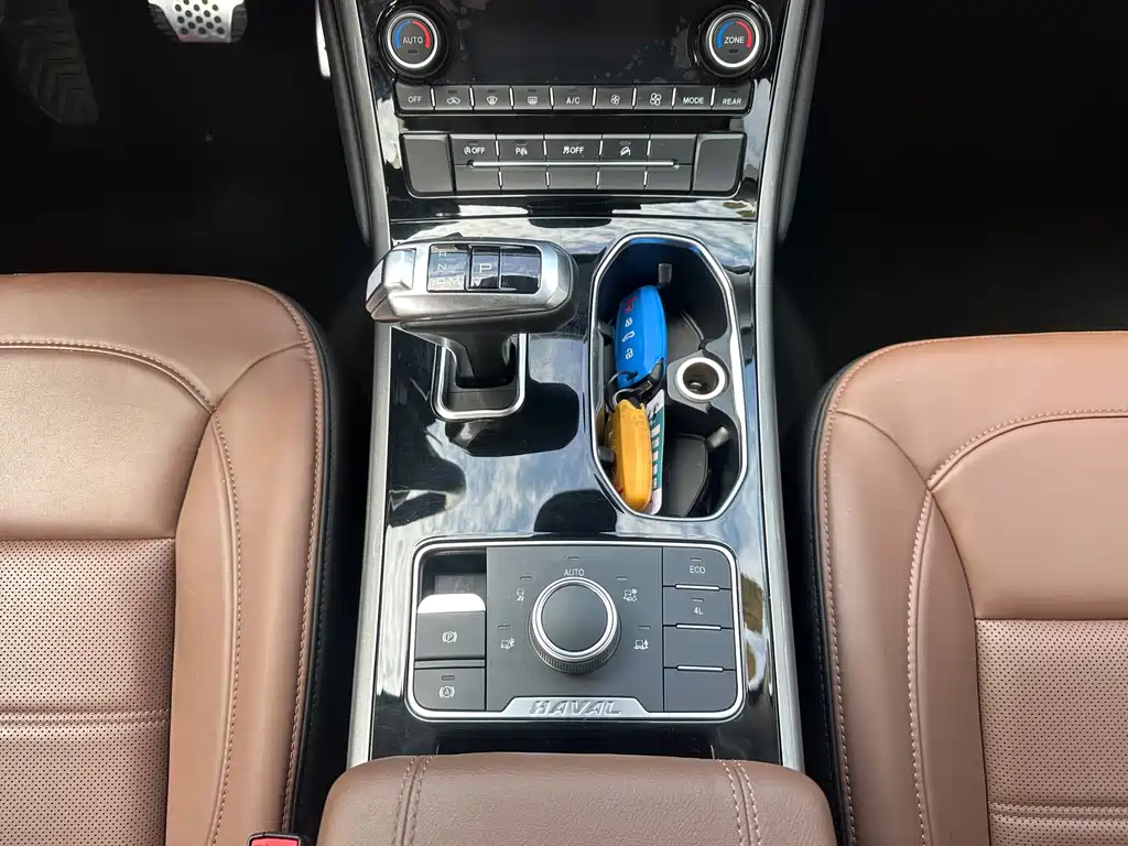Haval H8 2017 2.0T Smart