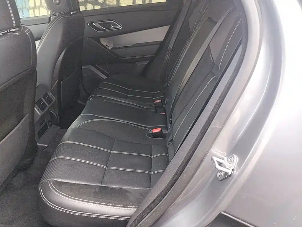 Land Rover Velar — миниатюра 17