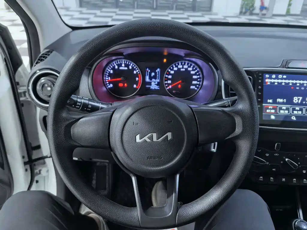 Kia Huanchi — миниатюра 13