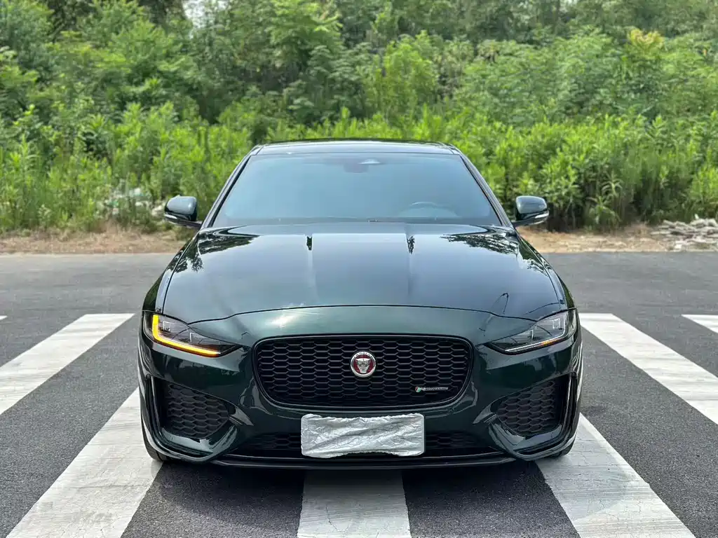 Jaguar XEL — миниатюра 2