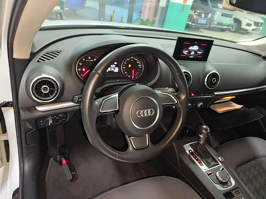 Audi A3 — миниатюра 10
