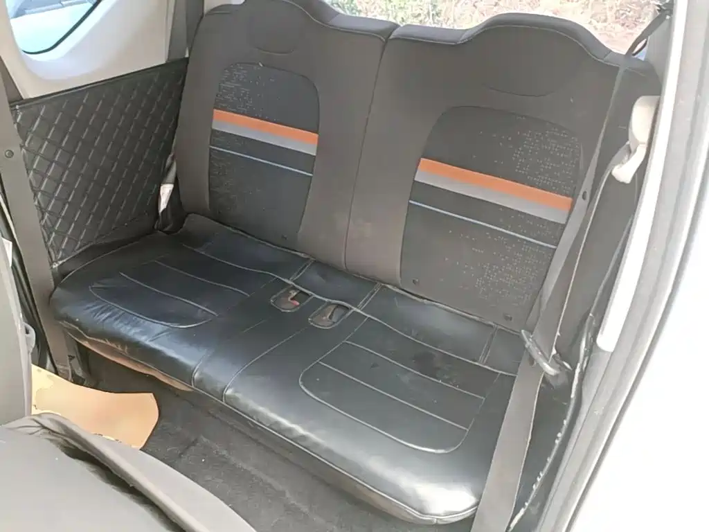 Wuling MINIEV — миниатюра 17