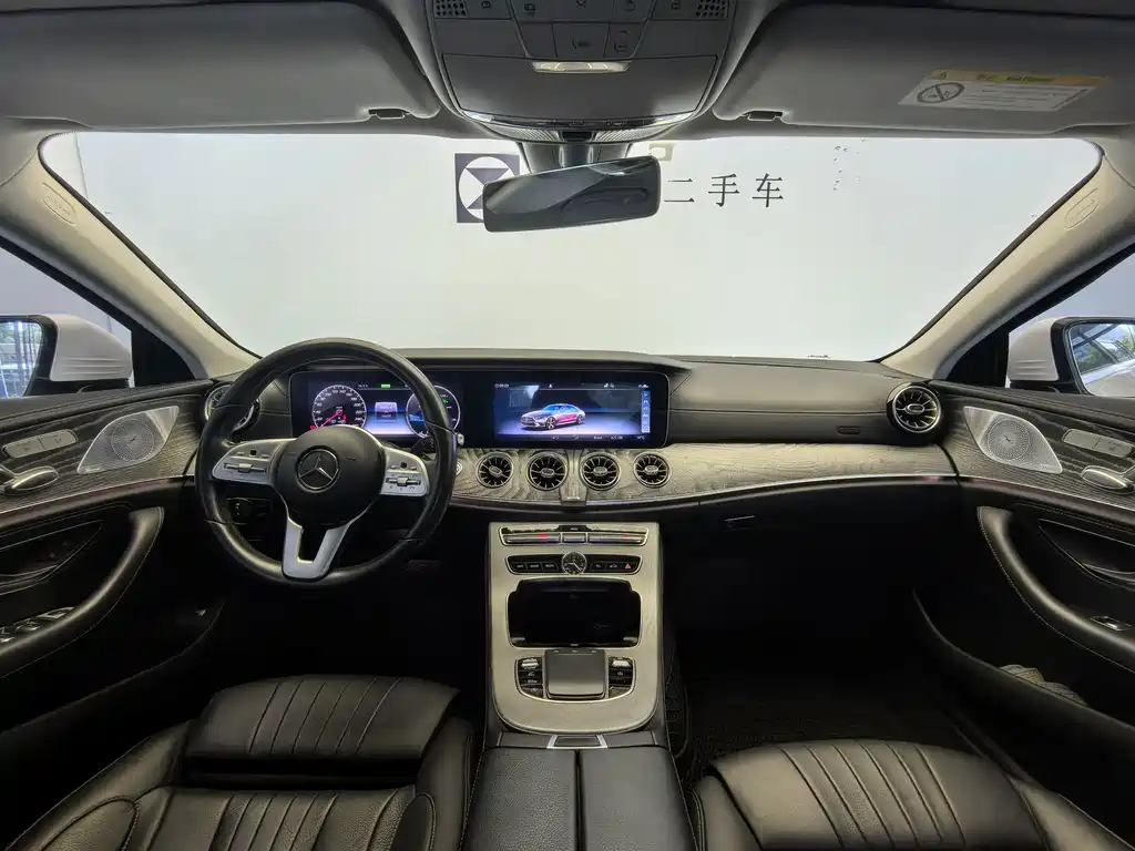 Mercedes-Benz CLS — миниатюра 11