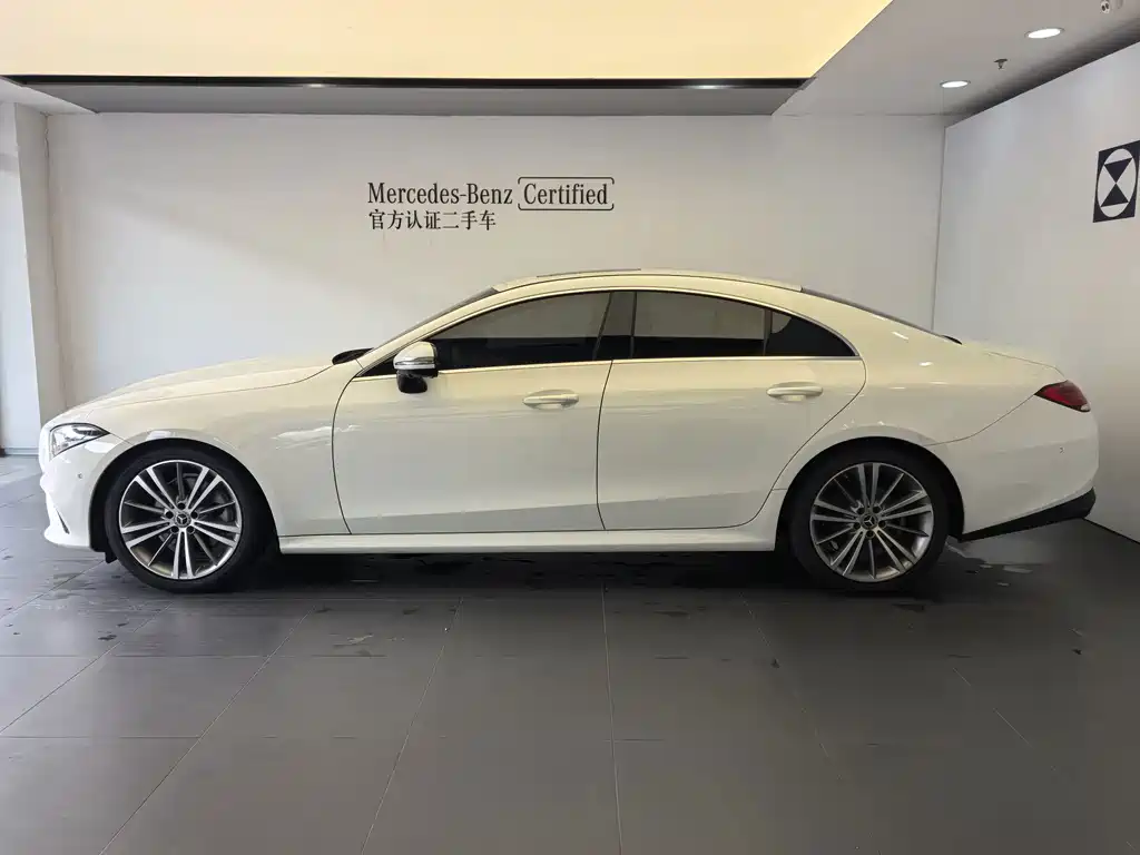 Mercedes-Benz CLS — миниатюра 3