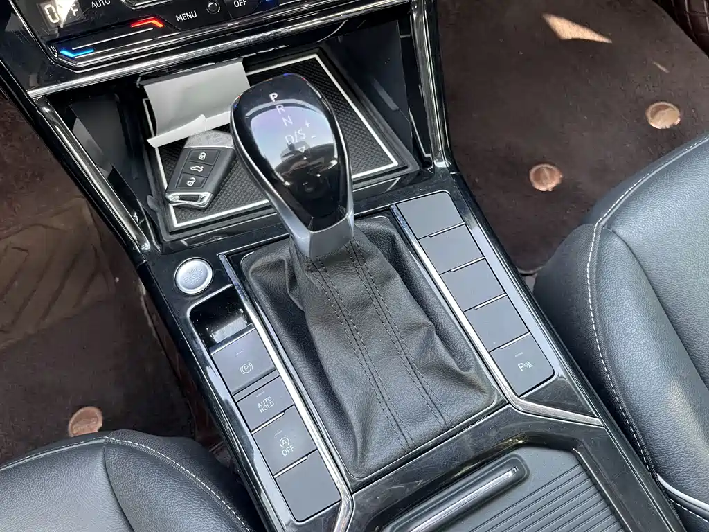 Volkswagen Passat — миниатюра 10