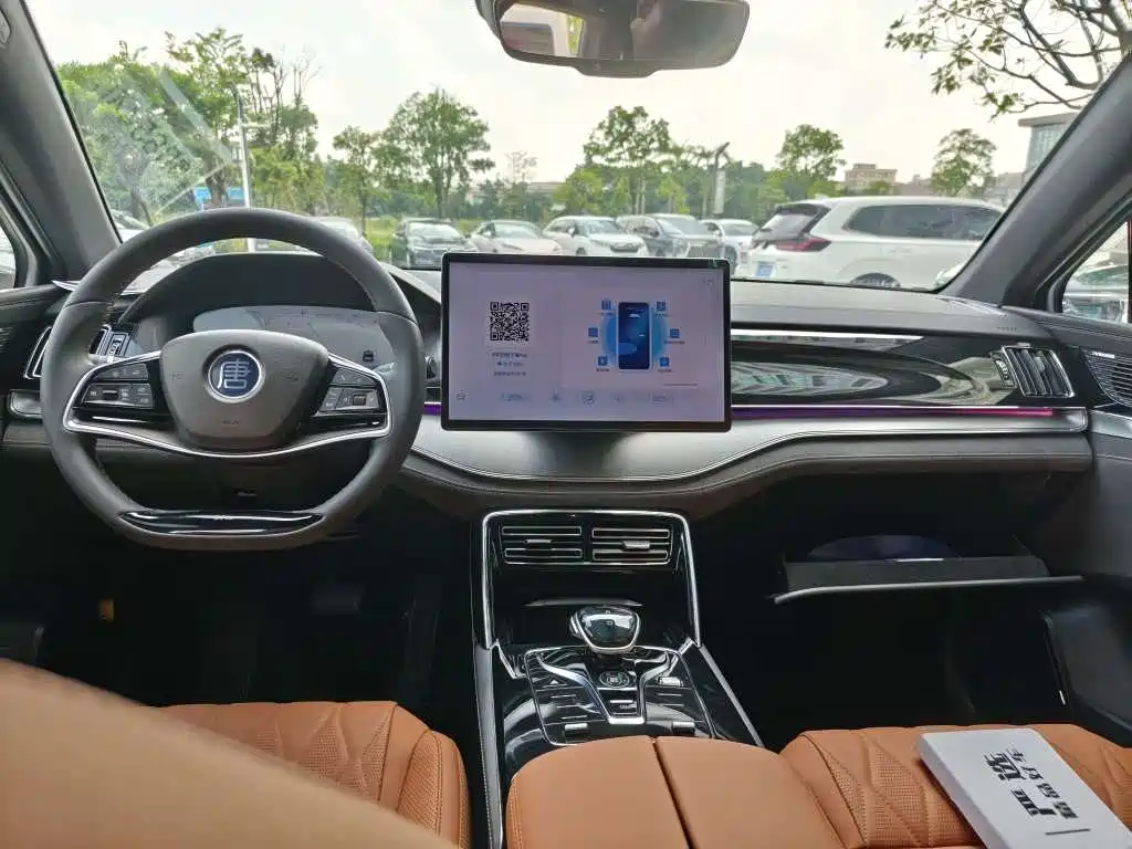 BYD Tang New Energy — миниатюра 8