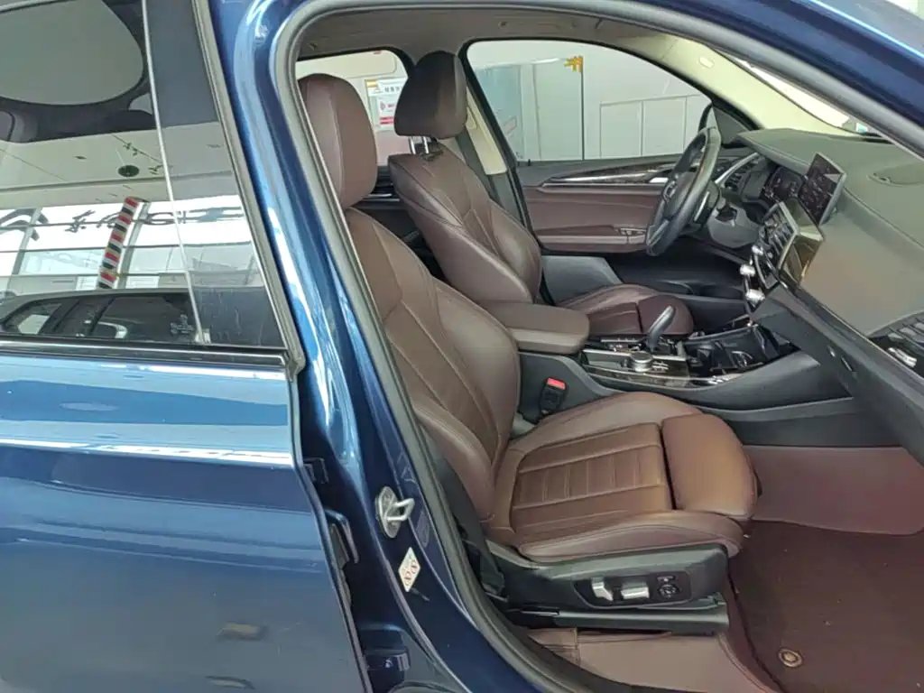 BMW X3 — миниатюра 25
