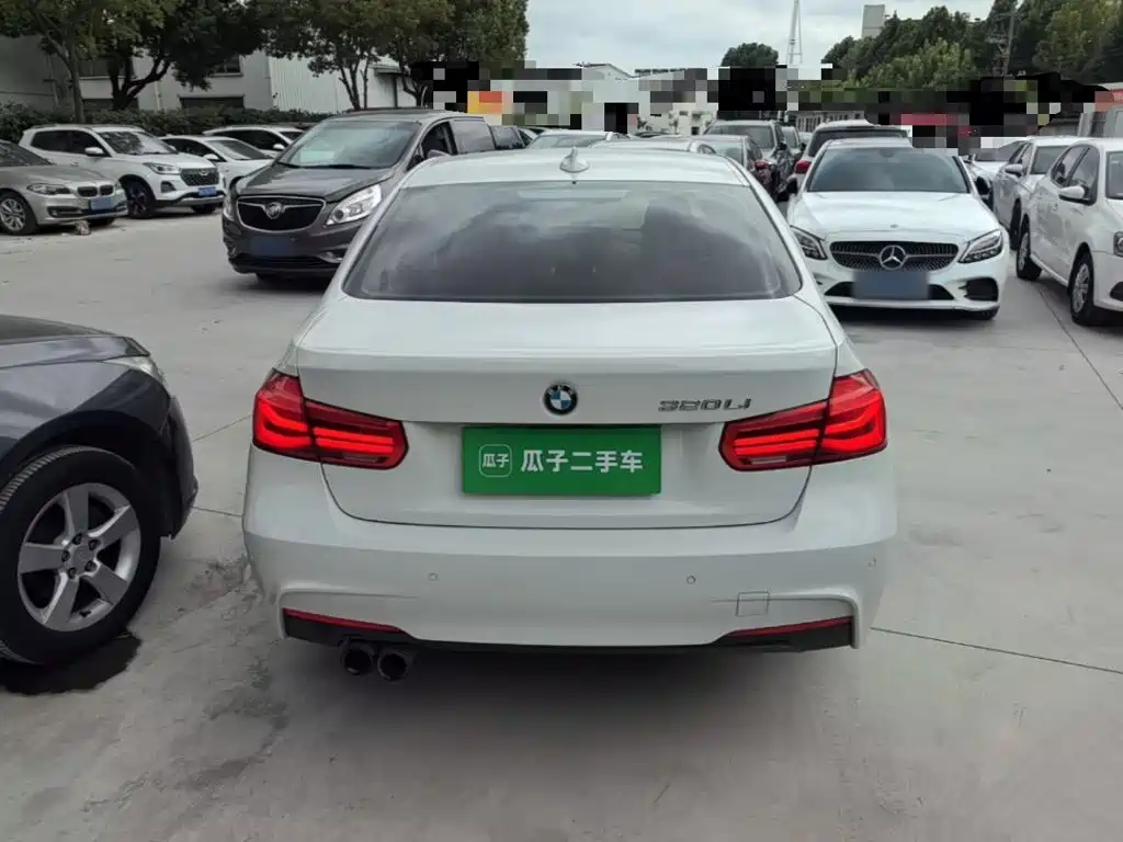 BMW 3 Series — миниатюра 6