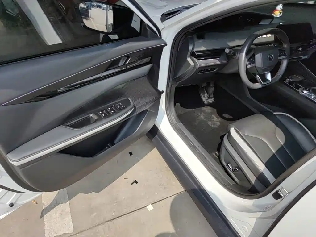 Changan UNI-V — миниатюра 16
