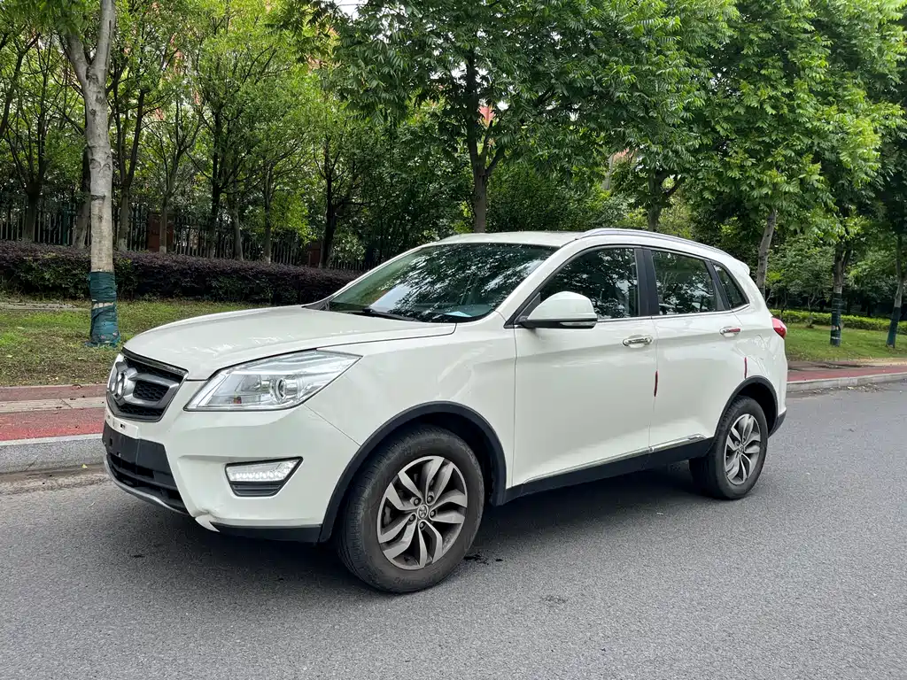 BAIC Senova X65