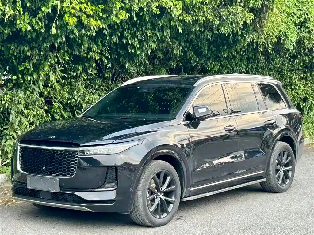Li Auto ONE 2021 6 мест