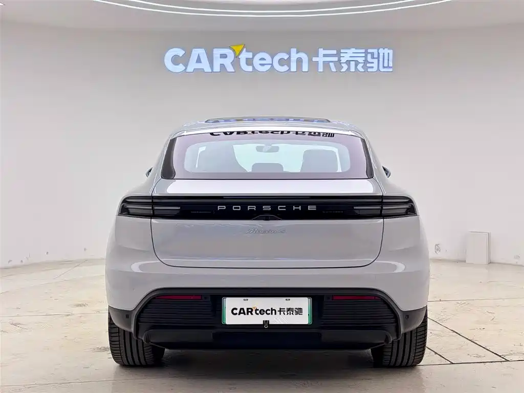 PORSCHE MACAN NEW ENERGY