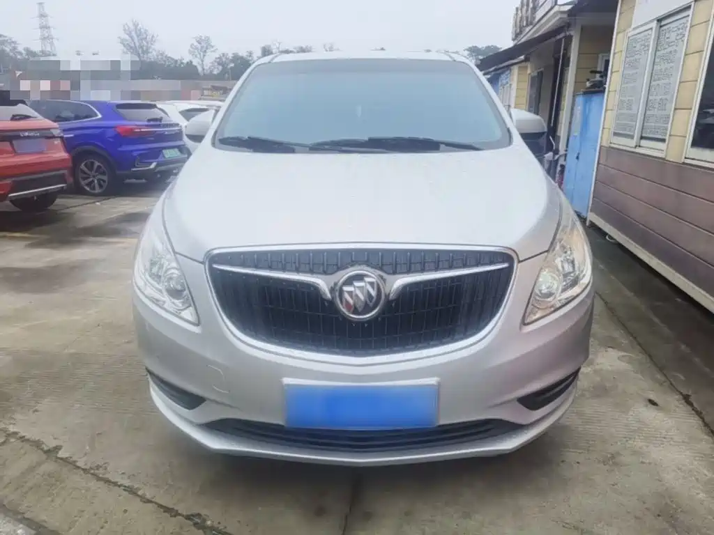 Buick GL8 — миниатюра 3