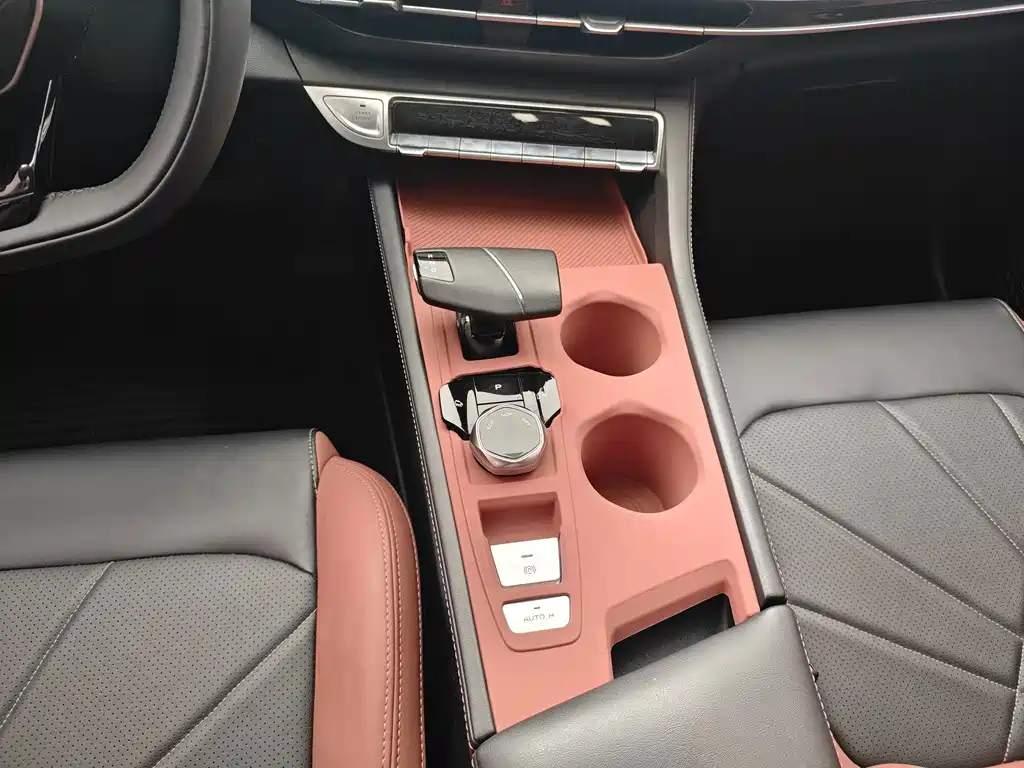 Changan Eado — миниатюра 5