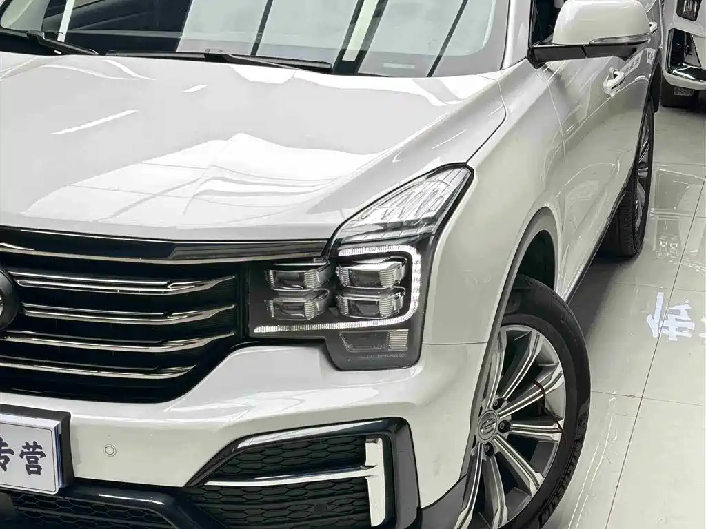GAC TRUMPCHI GS8