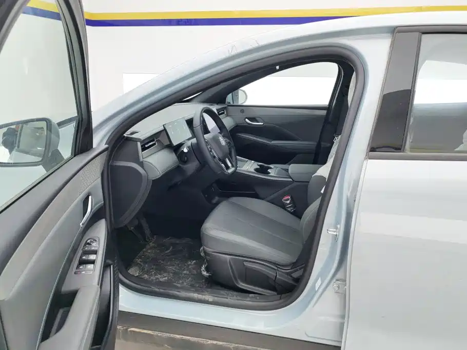 BYD Qin PLUS — миниатюра 9