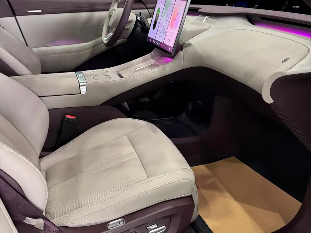 XIAOMI CAR XIAOMI YU7