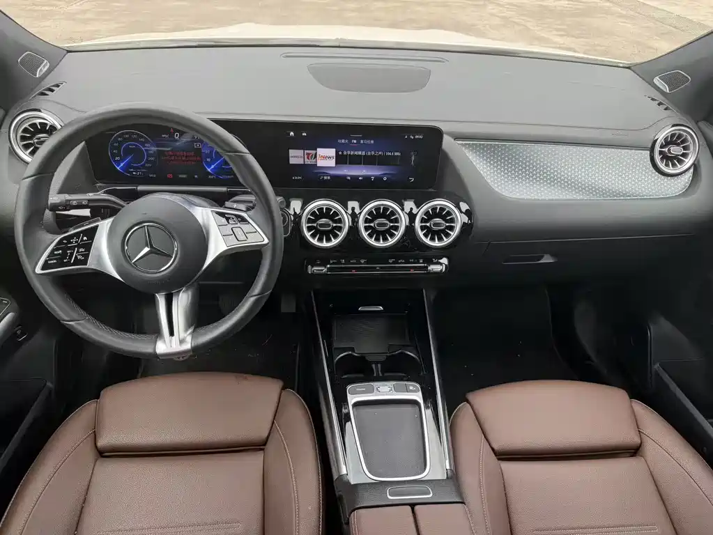 Mercedes-Benz EQA — миниатюра 9