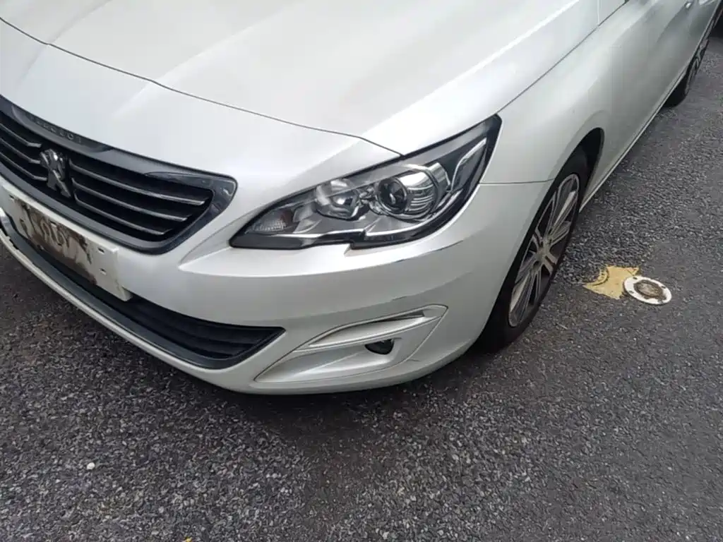 Peugeot 408 — миниатюра 24