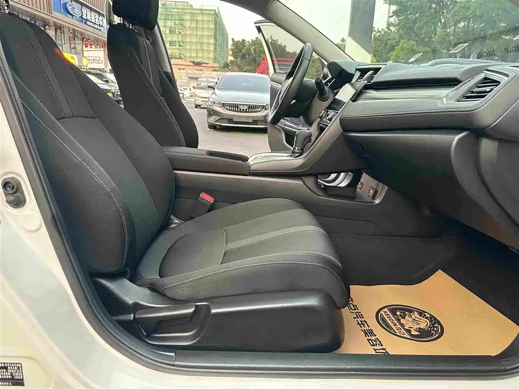 Honda Civic — миниатюра 11