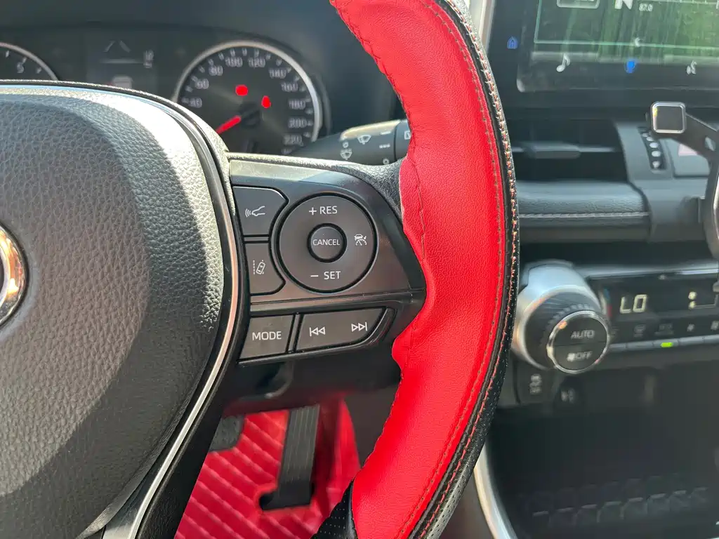 Toyota Wildlander — миниатюра 12