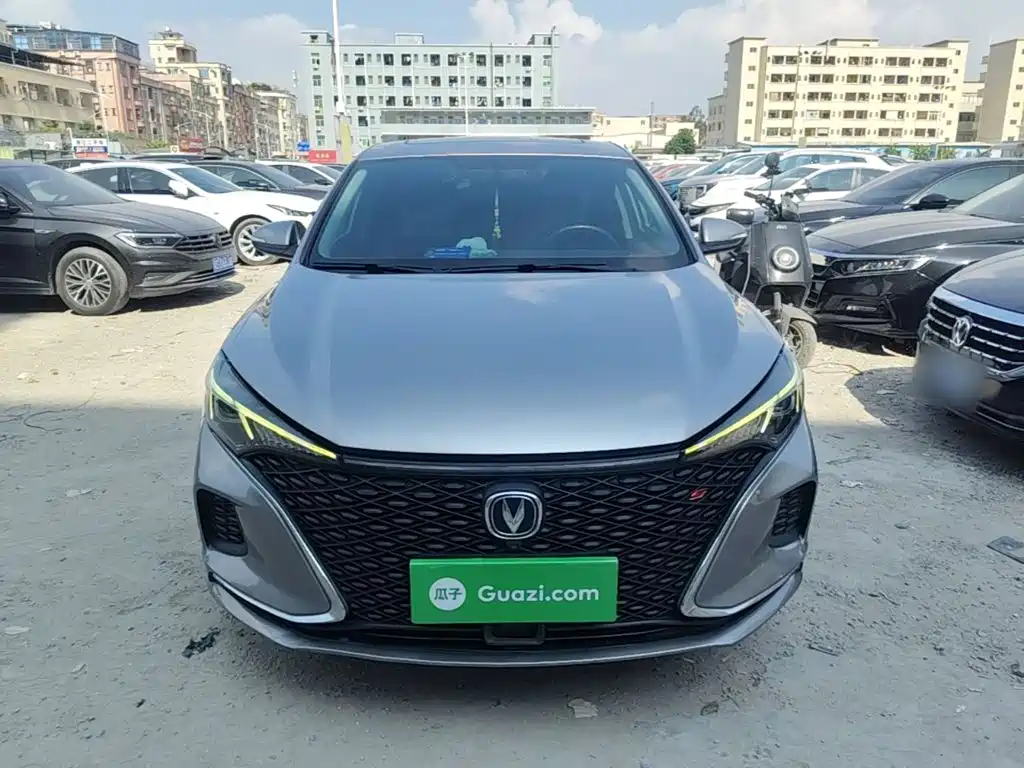 Changan Eado — миниатюра 3