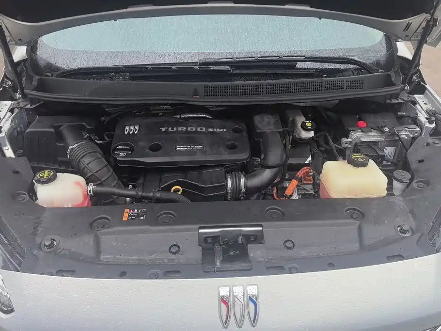 Buick GL8 Hybrid — миниатюра 9
