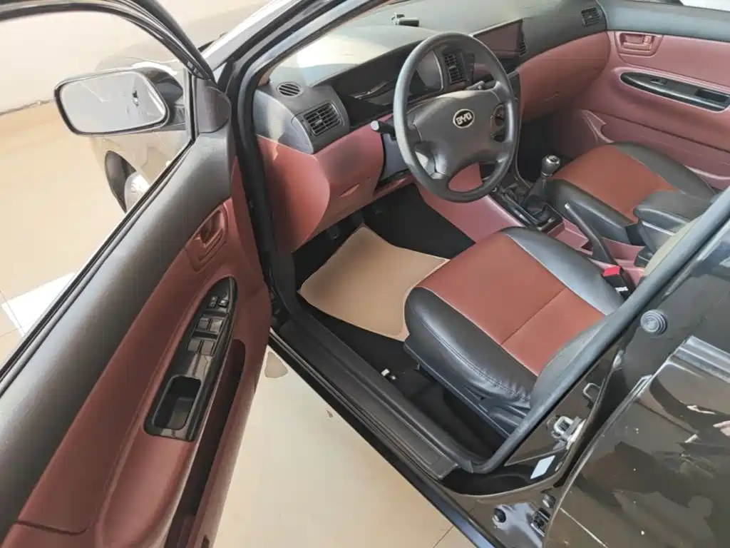 BYD F3 — миниатюра 16
