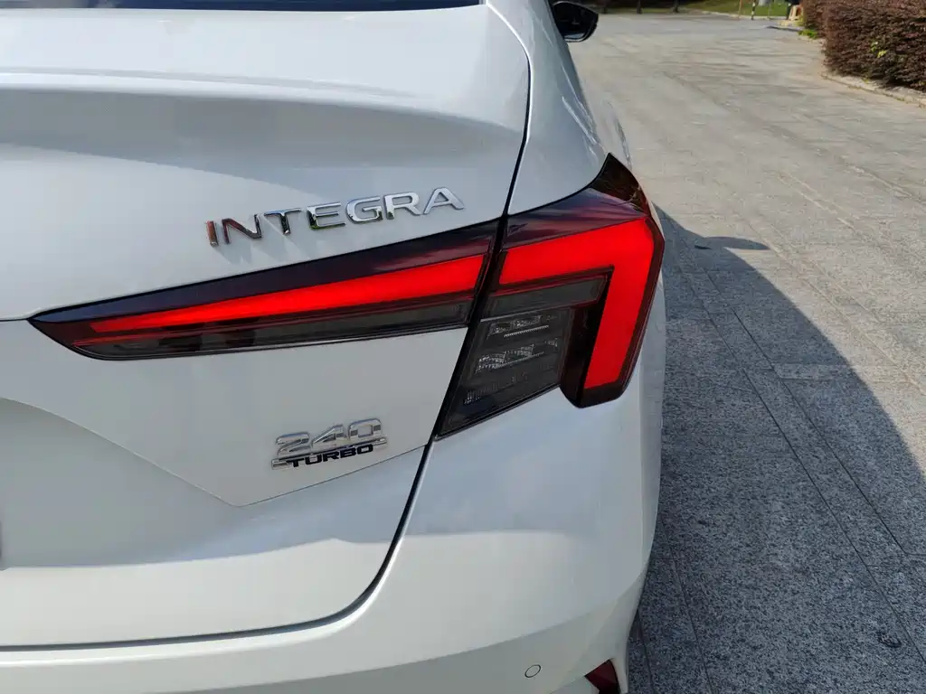 Honda Integra — миниатюра 23