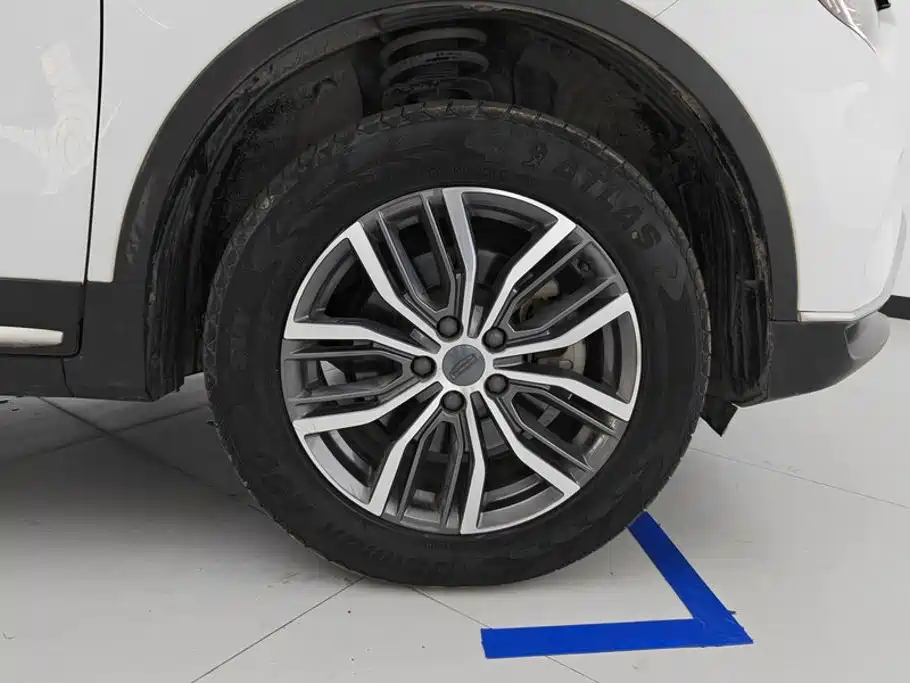 Geely Boyue — миниатюра 6
