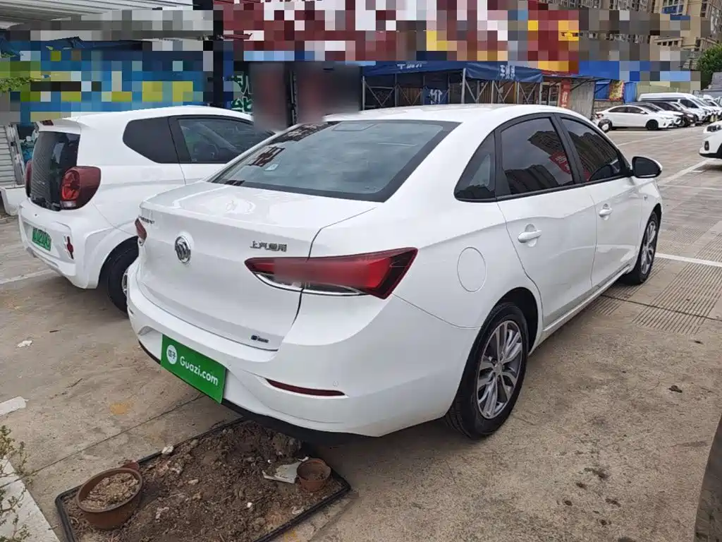 Buick Excelle — миниатюра 7