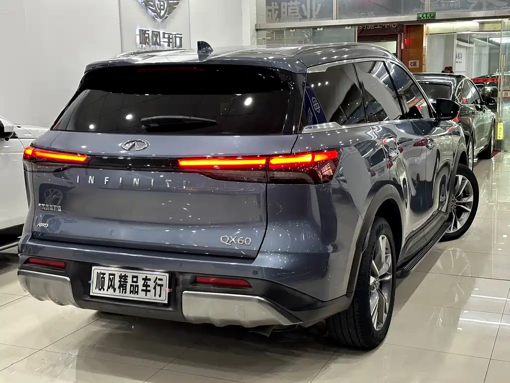 Infiniti QX60 — миниатюра 4