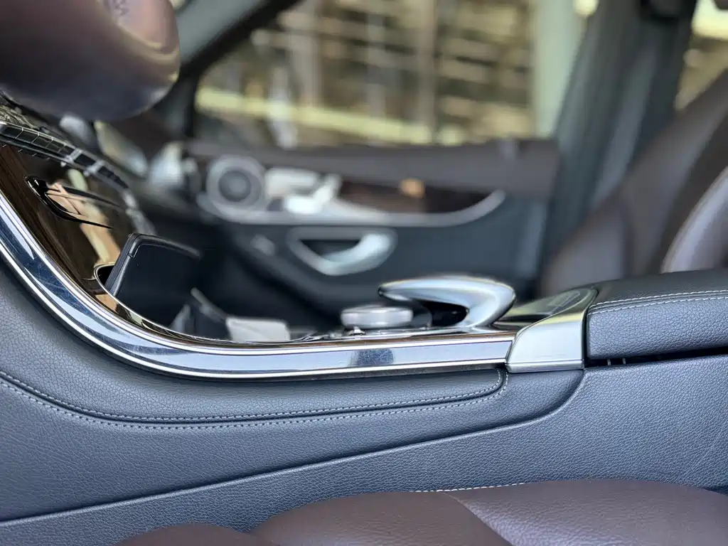 Mercedes-Benz GLC — миниатюра 9