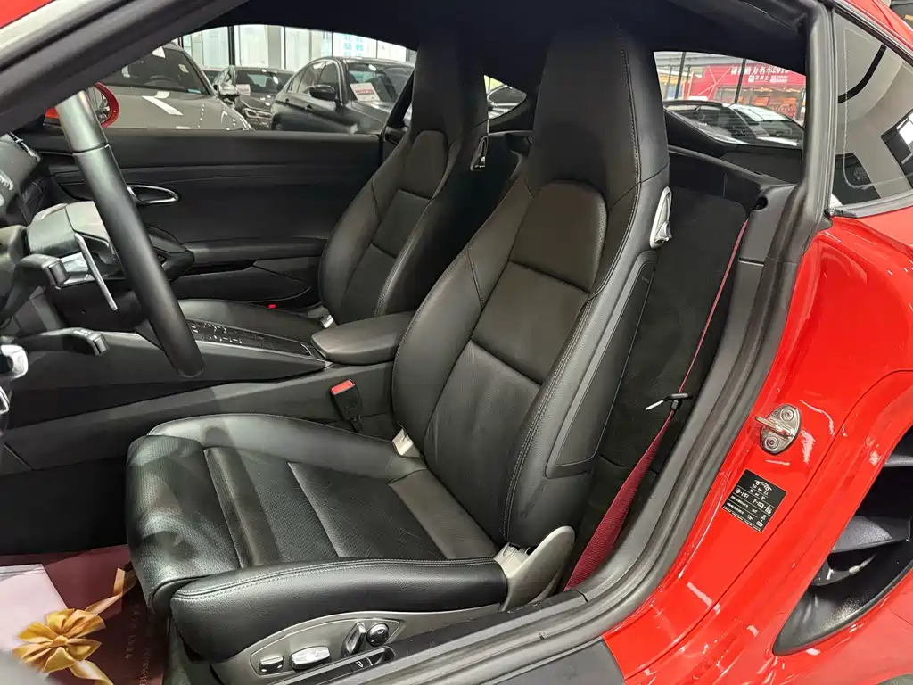Porsche 718 2016 Cayman 2.0T